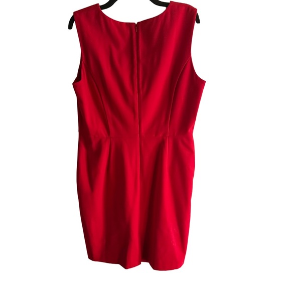 Calvin Klein Red Sleeveless Midi Dress – Estimated XL | Elegant & Versatile - Picture 2 of 4